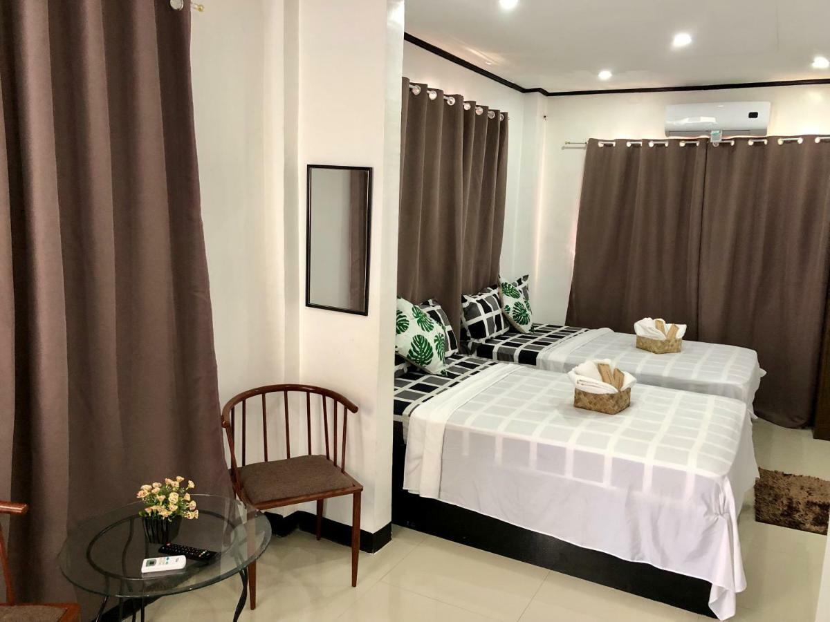 Kent Travellers' Inn Coron Buitenkant foto